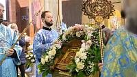 Престольный праздник в Казанском храме деревни Топорково 